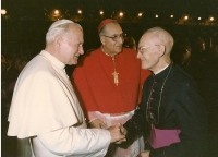 Bischof Friedrich Kaiser mit Papst Johannes Paul II.
